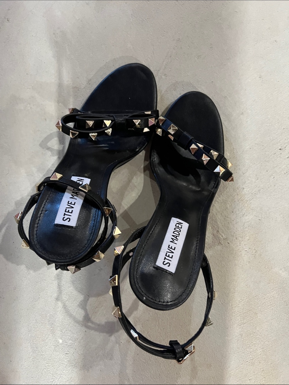 Steve Madden Black Sandals with Gold Pyramid Studs